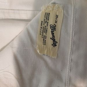 Vintage Wrangler white jeans Size 29 waist